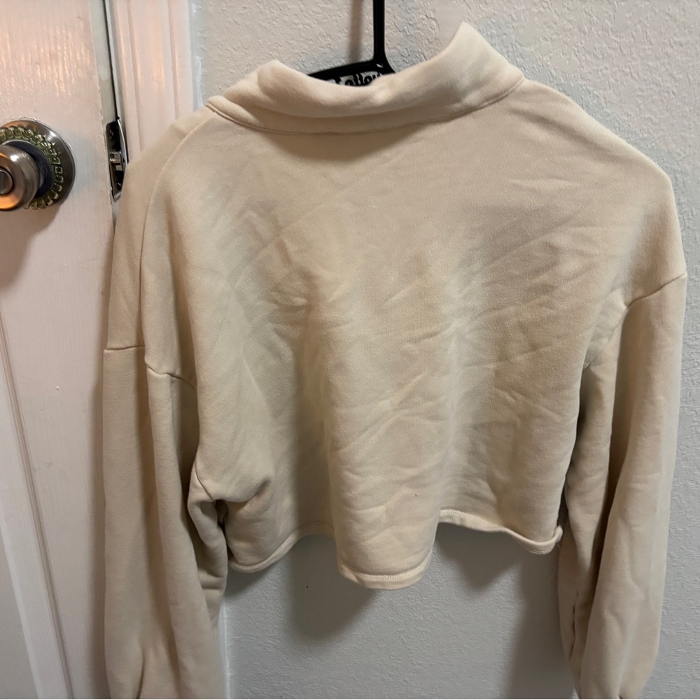 house of harlow crop top